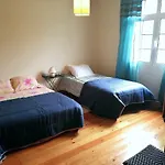 Casa Do Vale * São Vicente